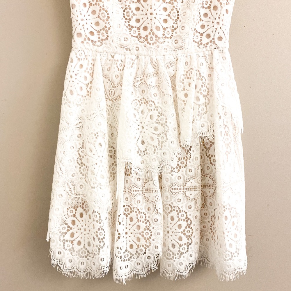 BCBGmaxazria Charlee dress white lace size 0 - Picture 4 of 8